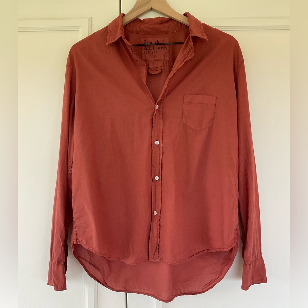 Frank & Eileen Eileen Relaxed Button-Up in Featherweight Rust, size L